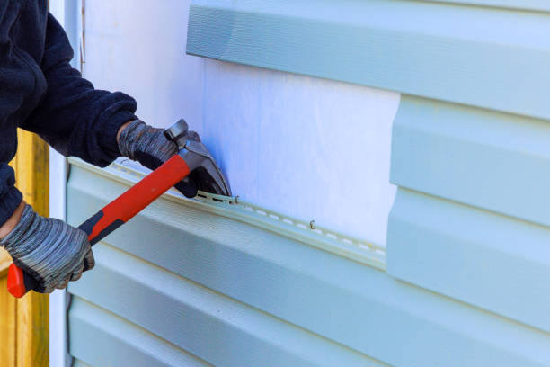 Reliable Emergency Siding Repair contractor in Tacoma, WA by Squared Siding